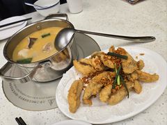 -肥仔文澳门猪骨煲(南京西路店)