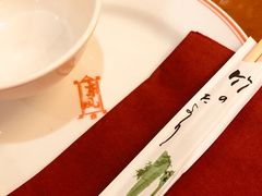 餐具摆设-东风川菜