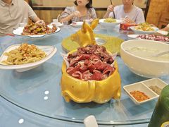-乔家小院•本地小海鲜•非遗驴肉(万年泉路店)