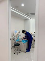 -至简医疗美容·医生集团