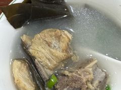 -湖南人家湘菜馆(镇江路店)