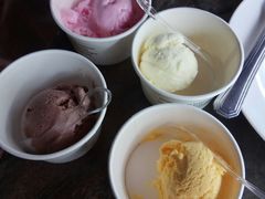 -Geneva日内瓦餐厅(西郊宝成花苑店)