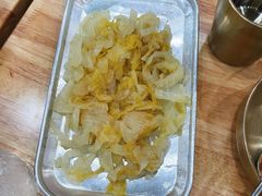饭盒酸菜-牛信亭韩国料理·炭火烤肉(紫藤路店)