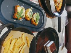 -必胜客(东部星悦天地店)