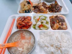 -上海外国语大学（虹口校区）食堂