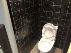 -魔方公寓(碧云国际店)