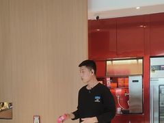 -老板恋上鱼(恒隆广场店)