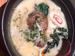 -俊屋料理·烧鸟·寿司·日泰融合菜(星际云汇店)