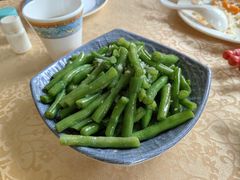 -维吾尔餐厅(宜山路店)