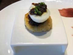 梅菜吐司配鹌鹑蛋-杭州西子湖四季酒店·金沙厅