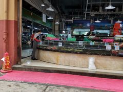 -三亚新鸿港水果一级批发市场