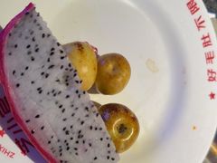 -芝小官毛肚火锅海鲜自助(苏州吴江区万宝店)