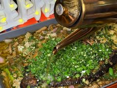 -何师烧烤Pro ·江湖川菜·小龙虾·精酿(太古里旗舰店)