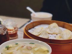 蟹黄汤包-知味观(湖滨总店)