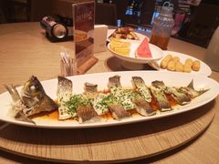 -艳阳天·非遗楚菜(武汉客厅店)