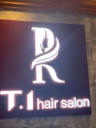点击看大图 -T.1 hair salon烫染接发