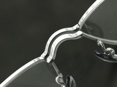 -目艮眼镜SHOWROOM(品牌集合店)