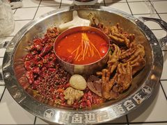 -贤合庄卤味火锅(时代广场店)