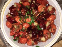 -巴厘龙虾·榜首油焖大虾(音乐学院·沿江酒馆店)