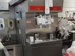 -DQ·蛋糕·冰淇淋(周浦万达店)