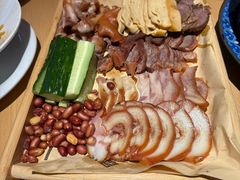 -关东小磨东北菜(上海长风大悦城店)