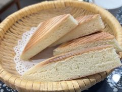 -八两八金·莱芜特色炒鸡(市南漳浦路店)