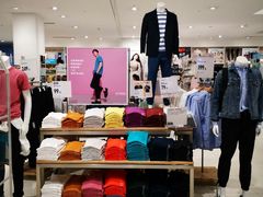 -优衣库(昆明七彩METOWN购物中心店)