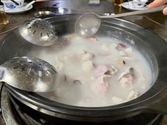 -鸿渡渔庄·特色鸭咀鱼