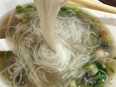 -建国蚵煎蚵面