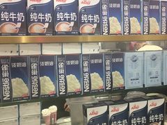 零售区-果呀呀(国金街店)