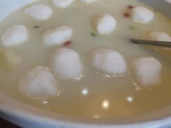 -魏铭鱼头捞饭(晋阳路店)