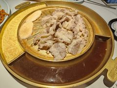 -猪啊牛呀羊啊铜盘烤肉(正大广场店)