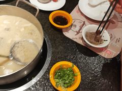 -煲宫猪肚鸡(昆山金鹰国际购物中心店)