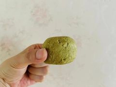 -HappyMiss花满楼·鲜花饼·鲜花茶·伴手礼(上海环球港店)