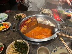 -小龙坎火锅(湖滨银泰in77店)