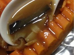木瓜炖沙鱼皮-郑厨私房菜