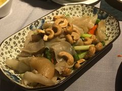 芦笋腰果炒双耳-T館·花园艺术餐厅