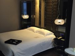 -南京新街口桔子水晶酒店