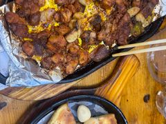 -老东镇啤酒屋海鲜加工·蒸汽海鲜·海鲜烧烤(台东店)