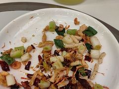 -丹水桥地锅鱼·翘嘴鲌·地方特色全鱼宴(丹江口大坝店)