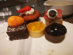 -上海滴水湖皇冠假日酒店