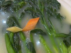 -东豪园林海鲜酒家(南港路辅路店)