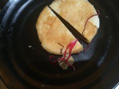 经典玫瑰鲜花饼-茶花妹子云南餐厅(北大店)