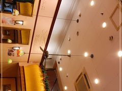 -玛格萝妮比萨屋(四平店)