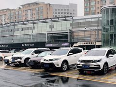 -豪橫超跑租车(成都世纪城店)