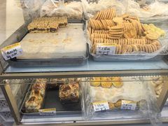 -爱德顺糕点食屋(利民道店)