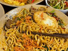 -方铲铲·成都板凳面(滨江银泰店)
