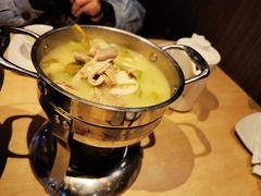 一品胡椒猪肚鸡-避风塘(百联东郊店)