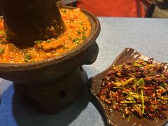 -香巴拉云南餐厅(华莱坞店)