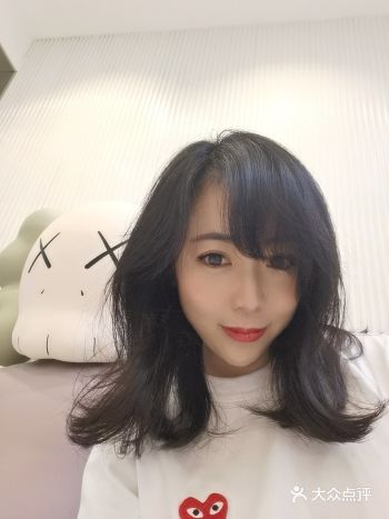 三次剪发卡的优惠价也就和网红店一次的价钱差不多